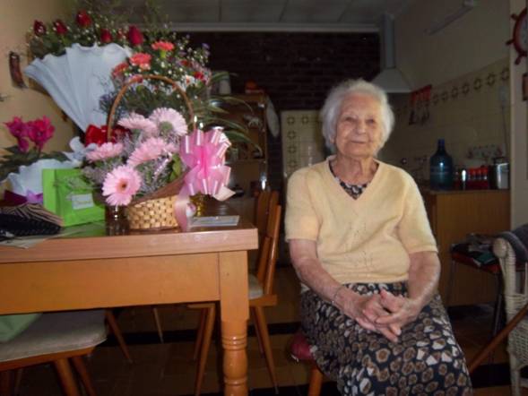 ¡Feliz Cumpleaños! Cándida cumplió 103 años