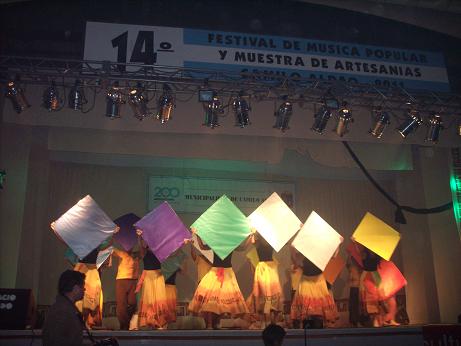 Se realizó el 17º Festival de Música Popular y Feria de Artesanías 2014