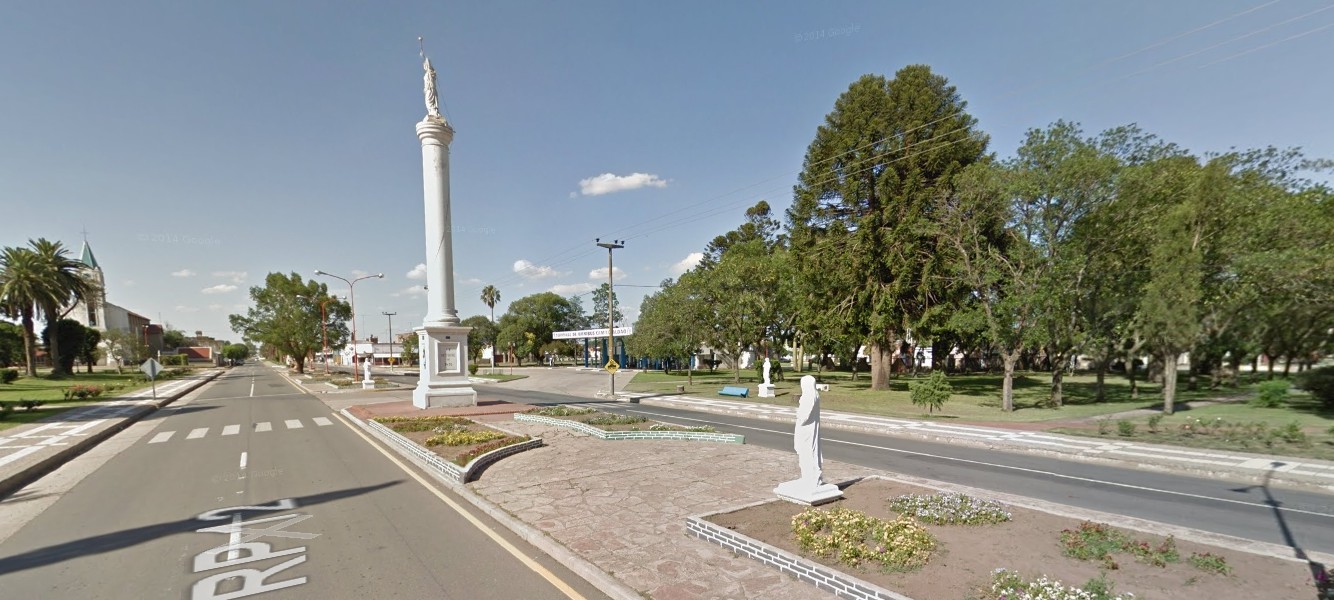 Camilo Aldao festejó sus 121 años con acto, almuerzo y premios.